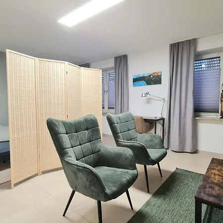 Gaestehaus 2b 3* Jülich