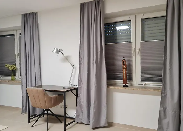 Gaestehaus 2b Penzion Jülich