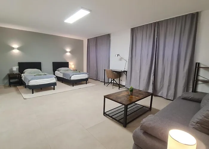 Gaestehaus 2b Penzion Jülich